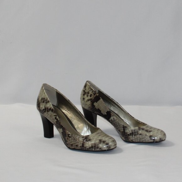 Liz Claiborne “Johnnie” Snake‎ Print Brown & Tan Heel Size 8.5 - Picture 1 of 8